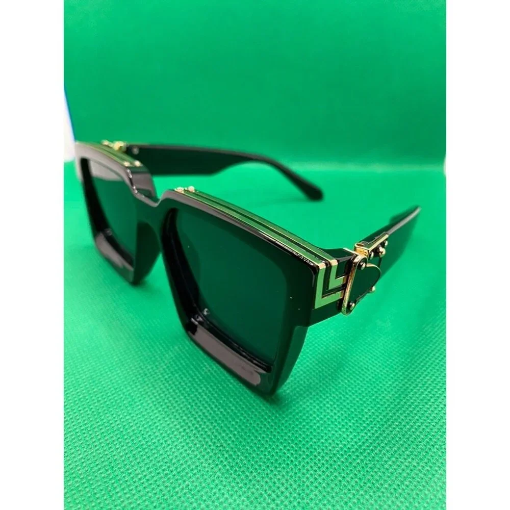 Men’s Black Gold Frame Sunglasses